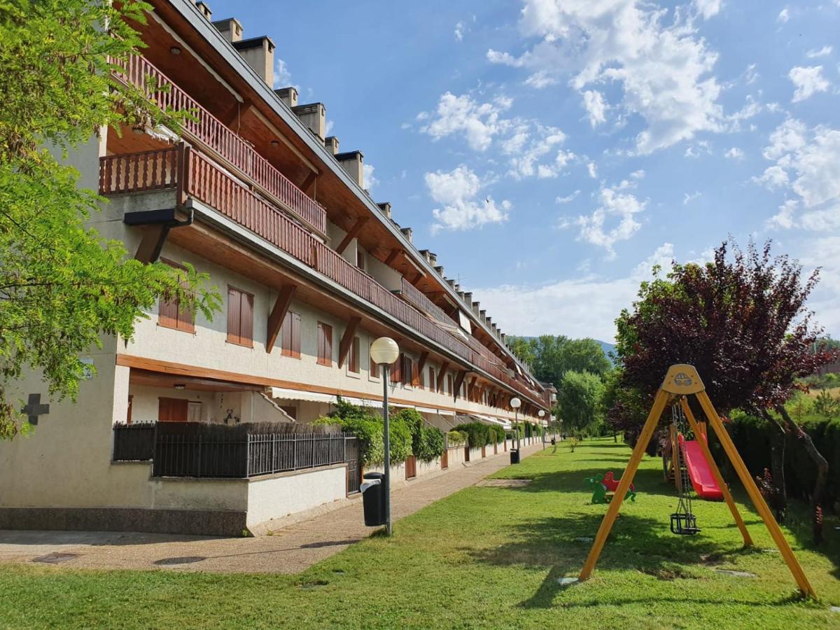 Apartamento Goxoa Jaca Exterior photo